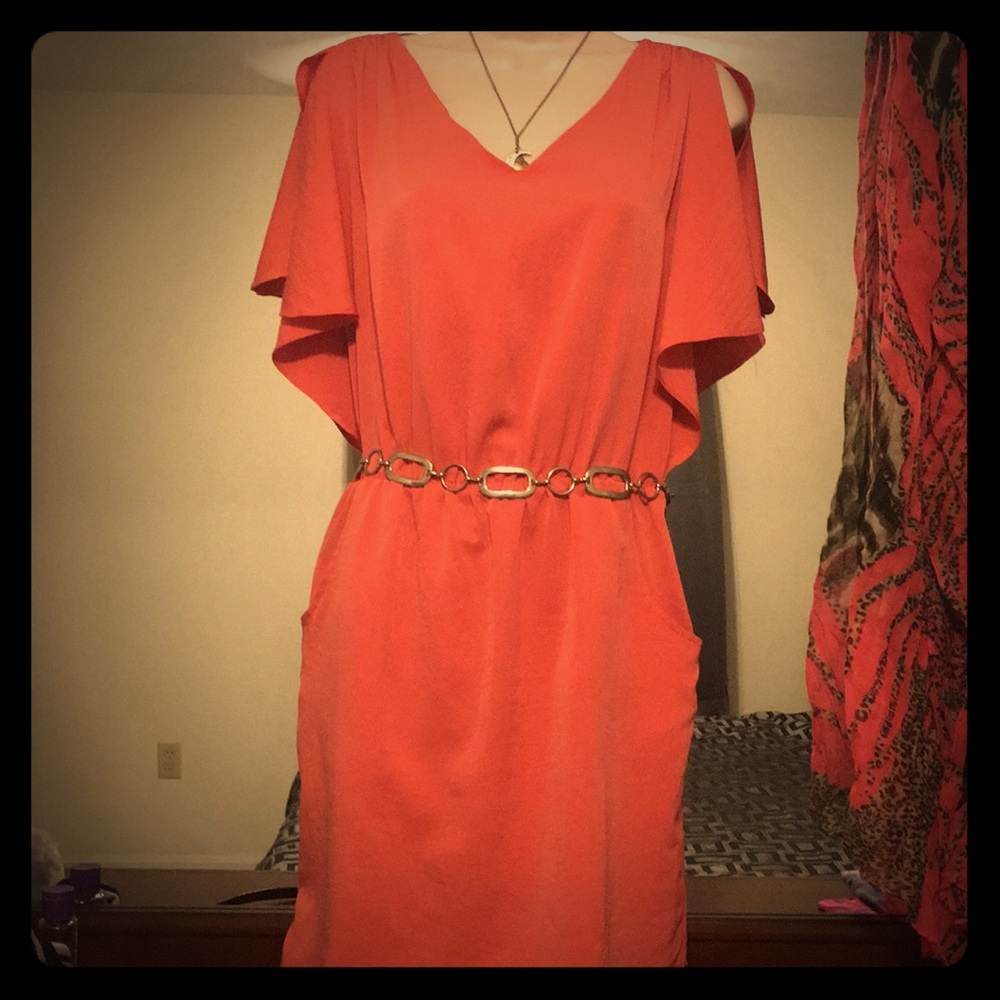 Peach Jennifer Lopez dress with pockets!